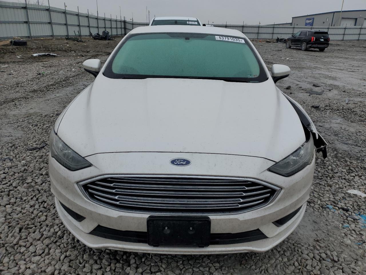 3FA6P0H76HR187379 FORD FUSION 2017