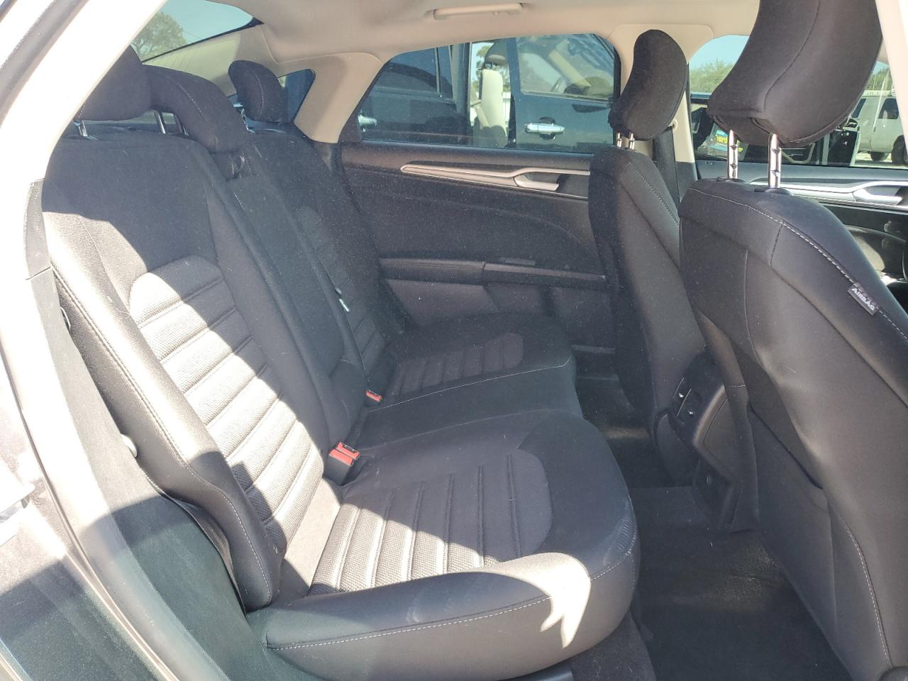 2018 Ford Fusion - Image 10