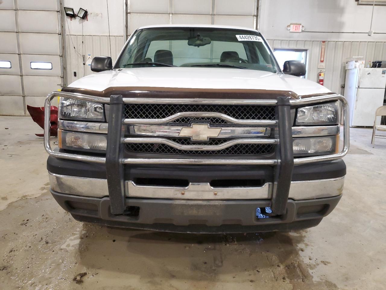 2005 Chevrolet Silverado - Image 5