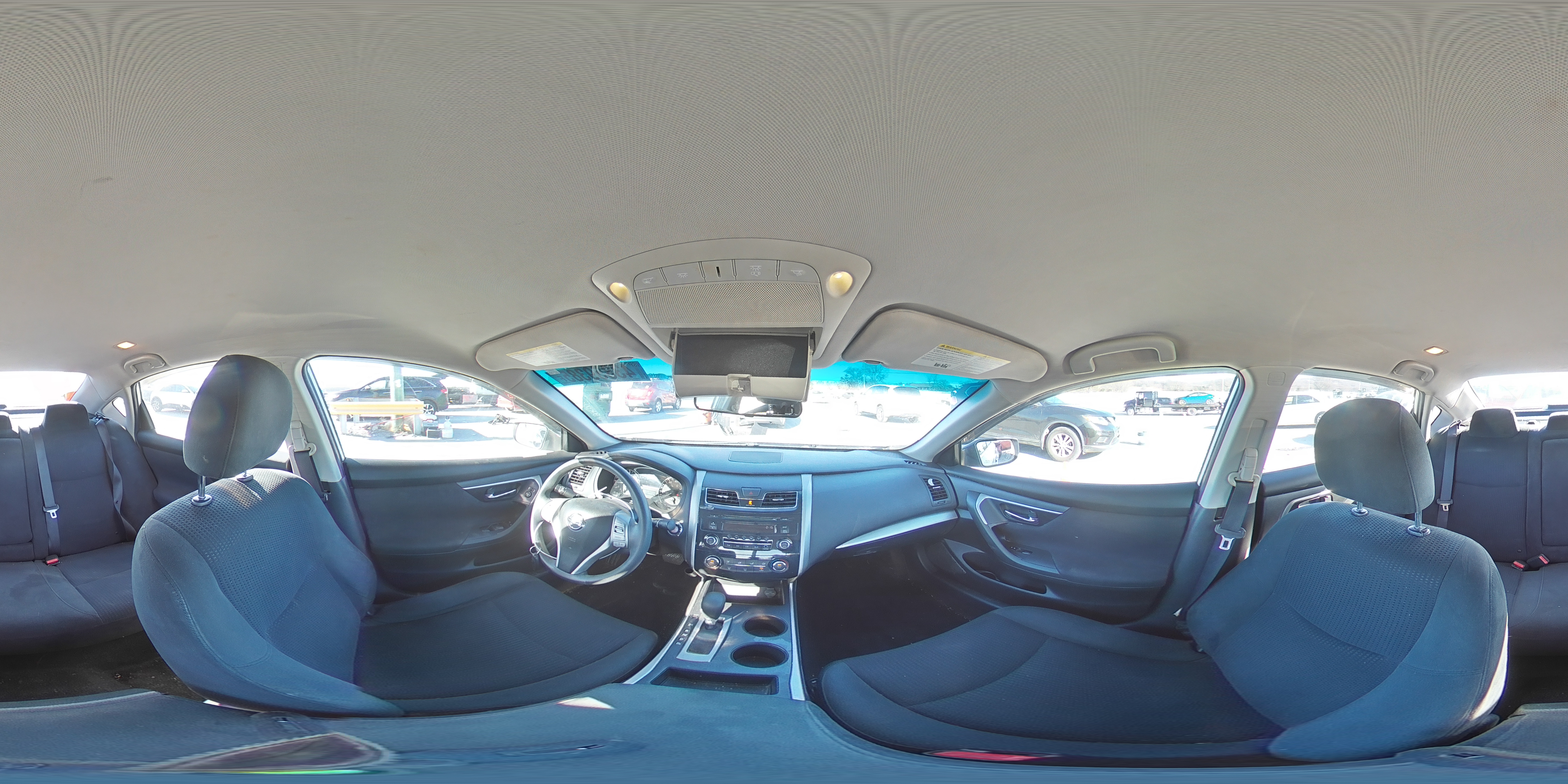2015 Nissan Altima - Image 13
