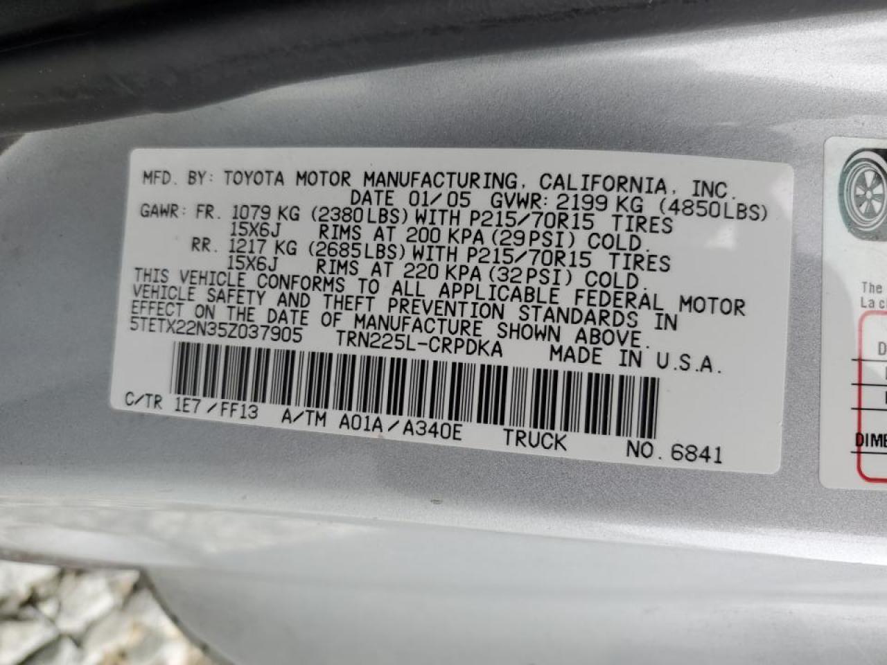 2005 Toyota Tacoma - Image 12