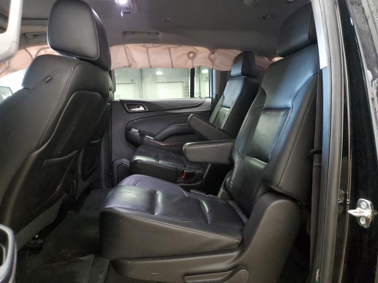 2015 GMC Yukon - Image 11