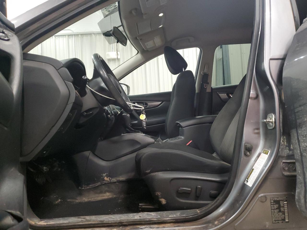 KNMAT2MV5JP506591 NISSAN ROGUE 2018