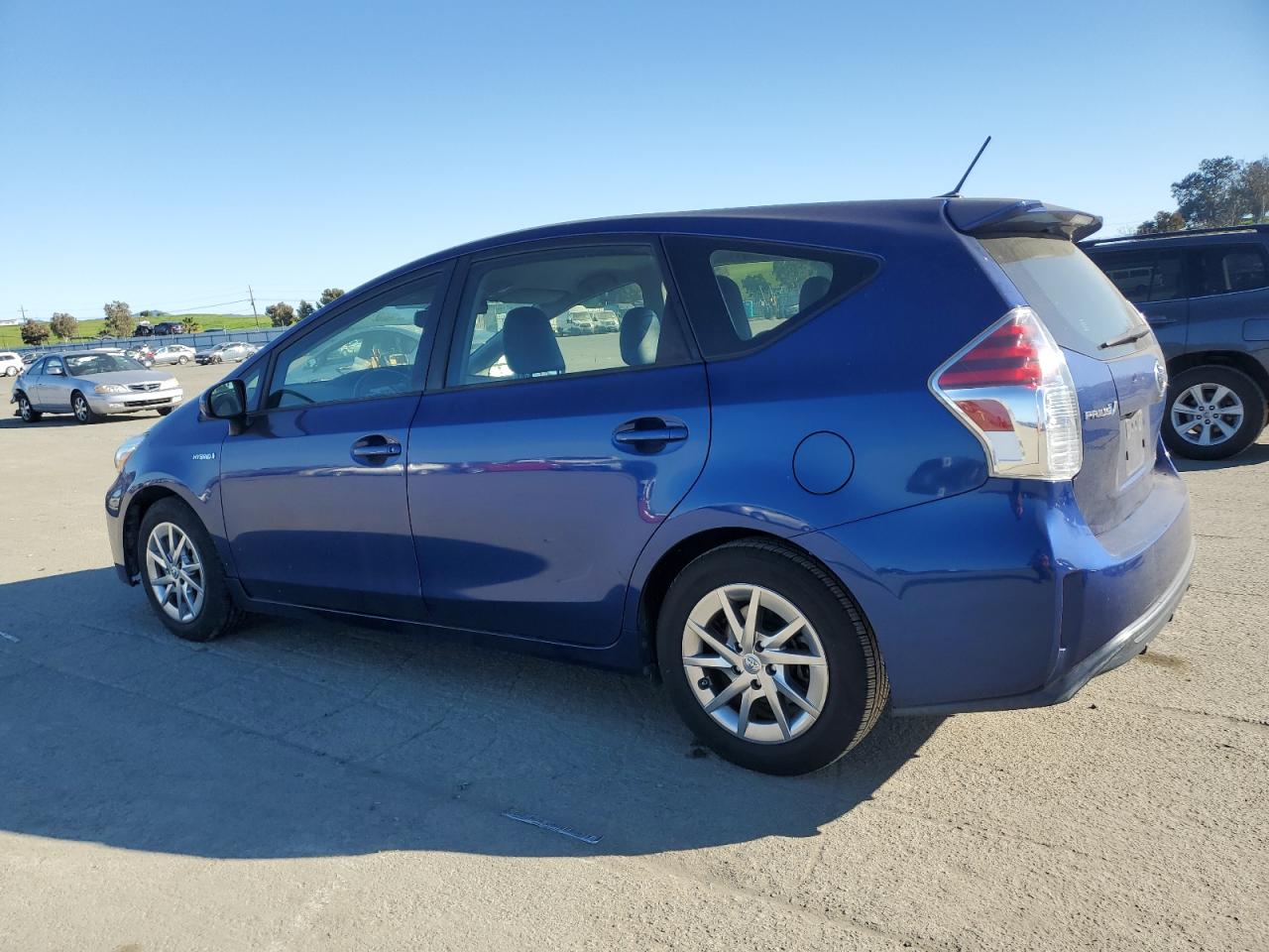 2015 Toyota Prius - Image 2
