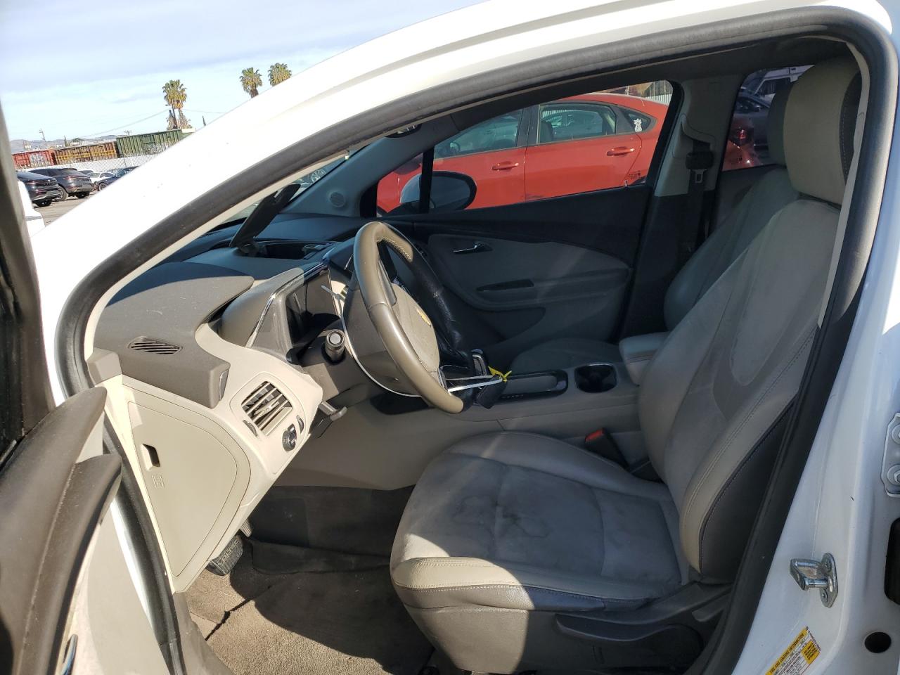2013 Chevrolet Volt - Image 7