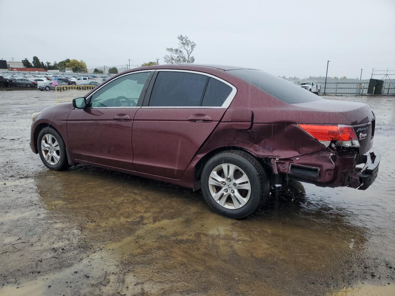 2009 Honda Accord - Image 2