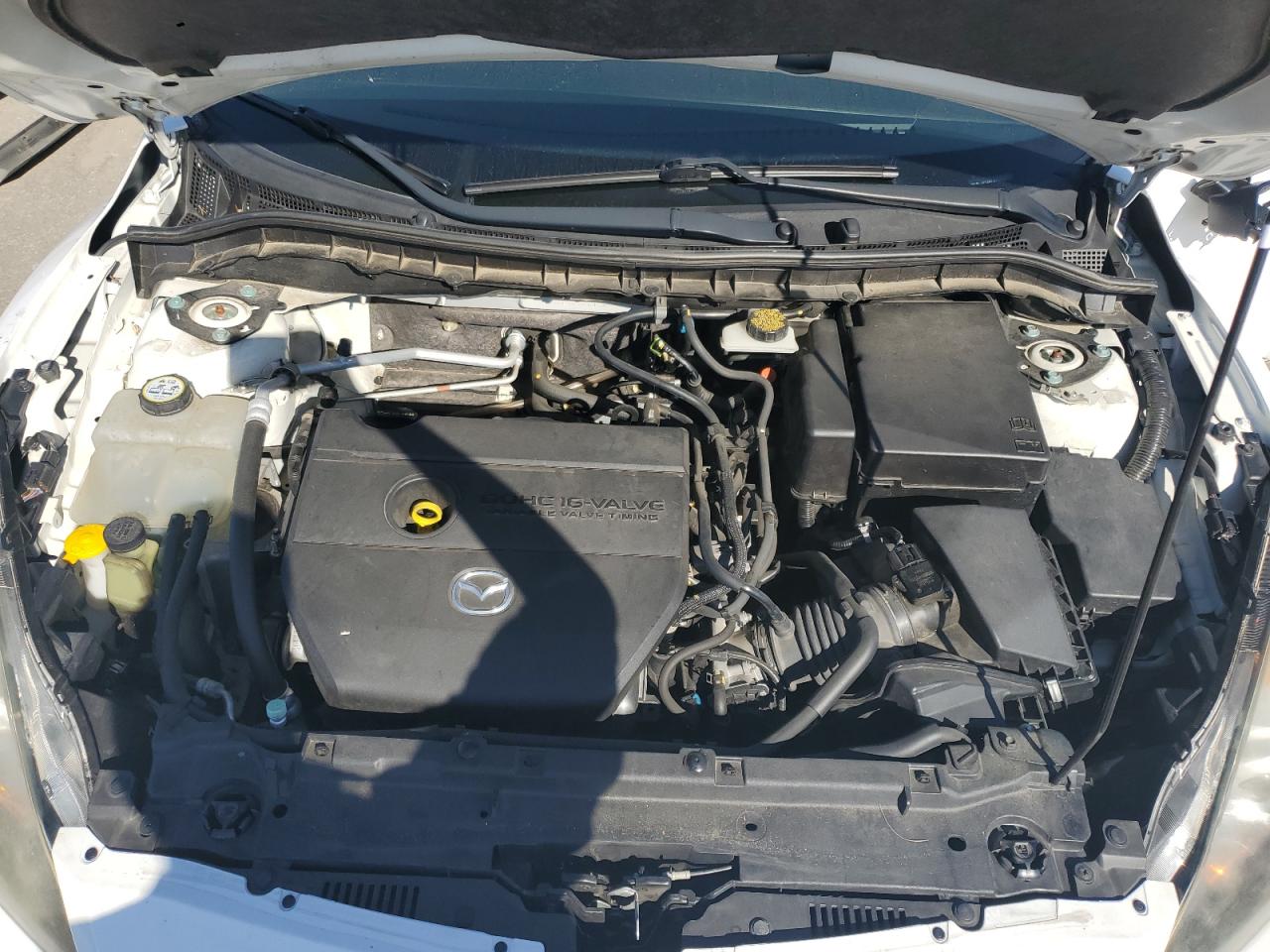 2011 Mazda 3 - Image 13