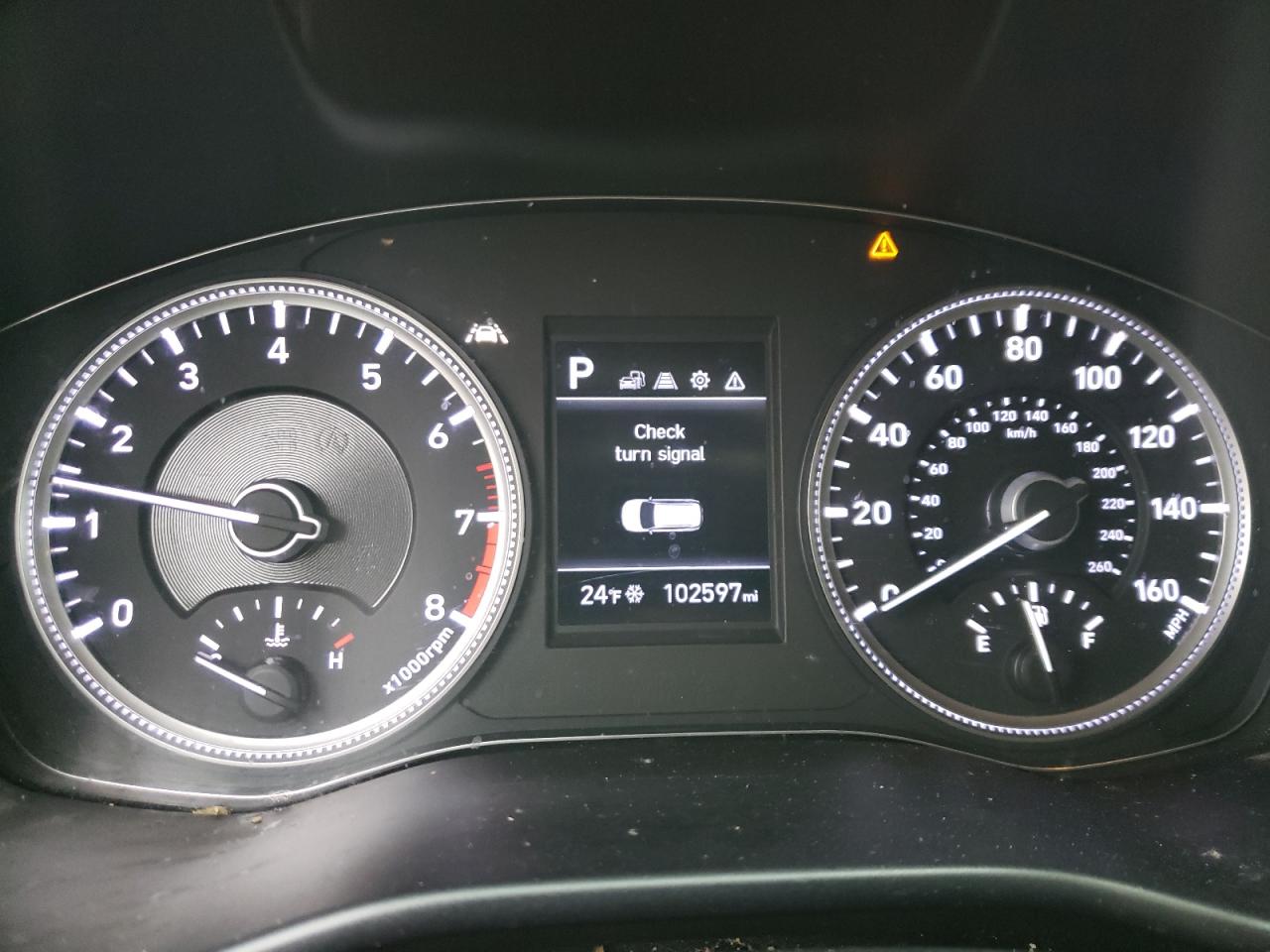 2019 Hyundai Santa Fe - Image 9