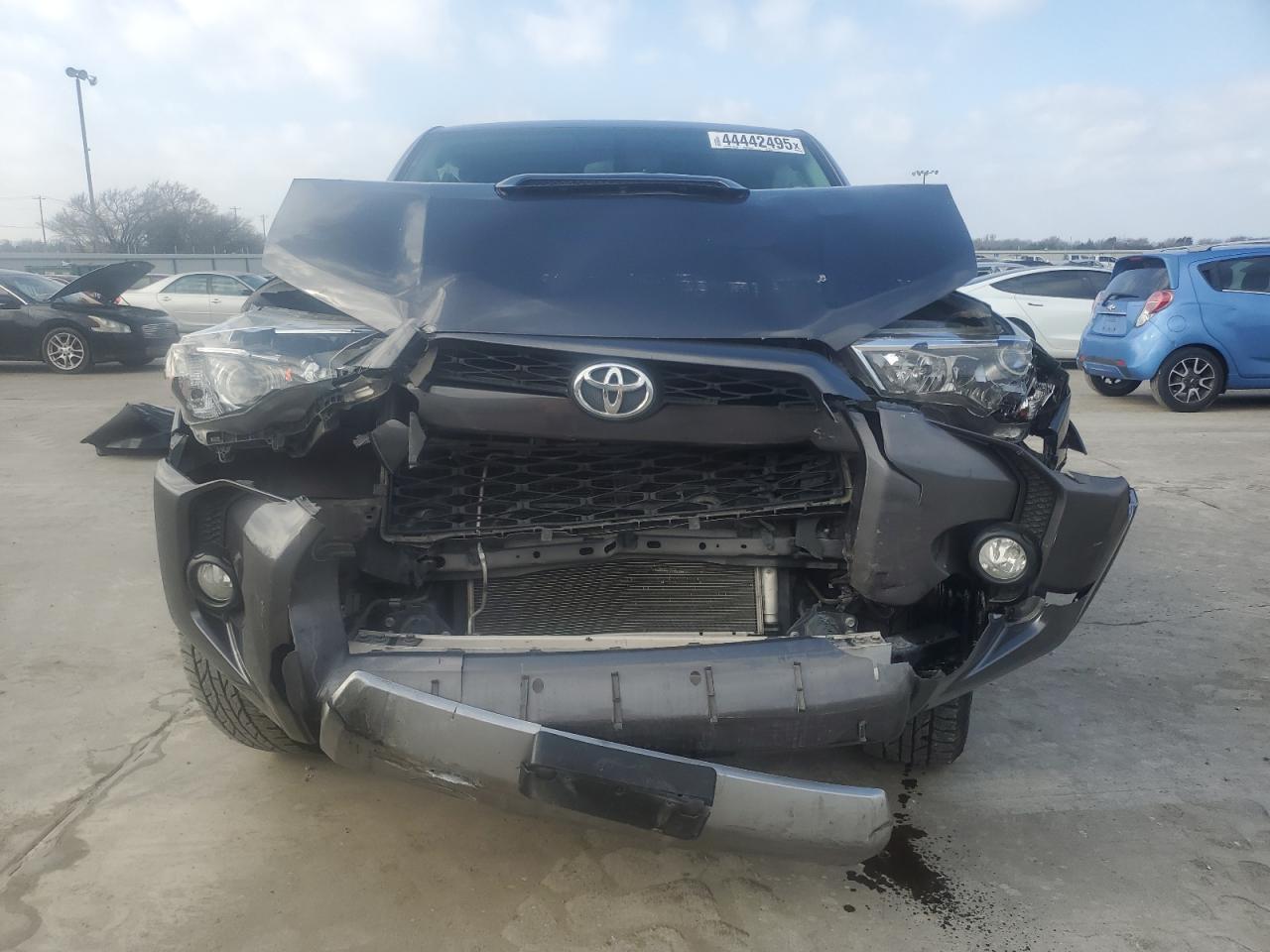 2016 Toyota 4Runner - Image 5