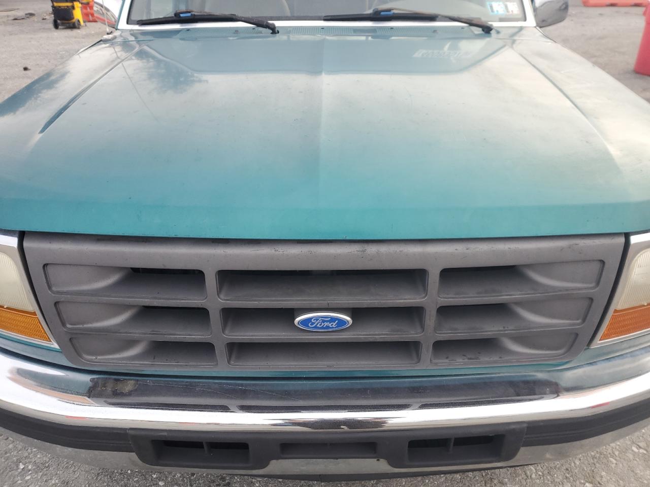 1996 Ford F-150 - Image 13