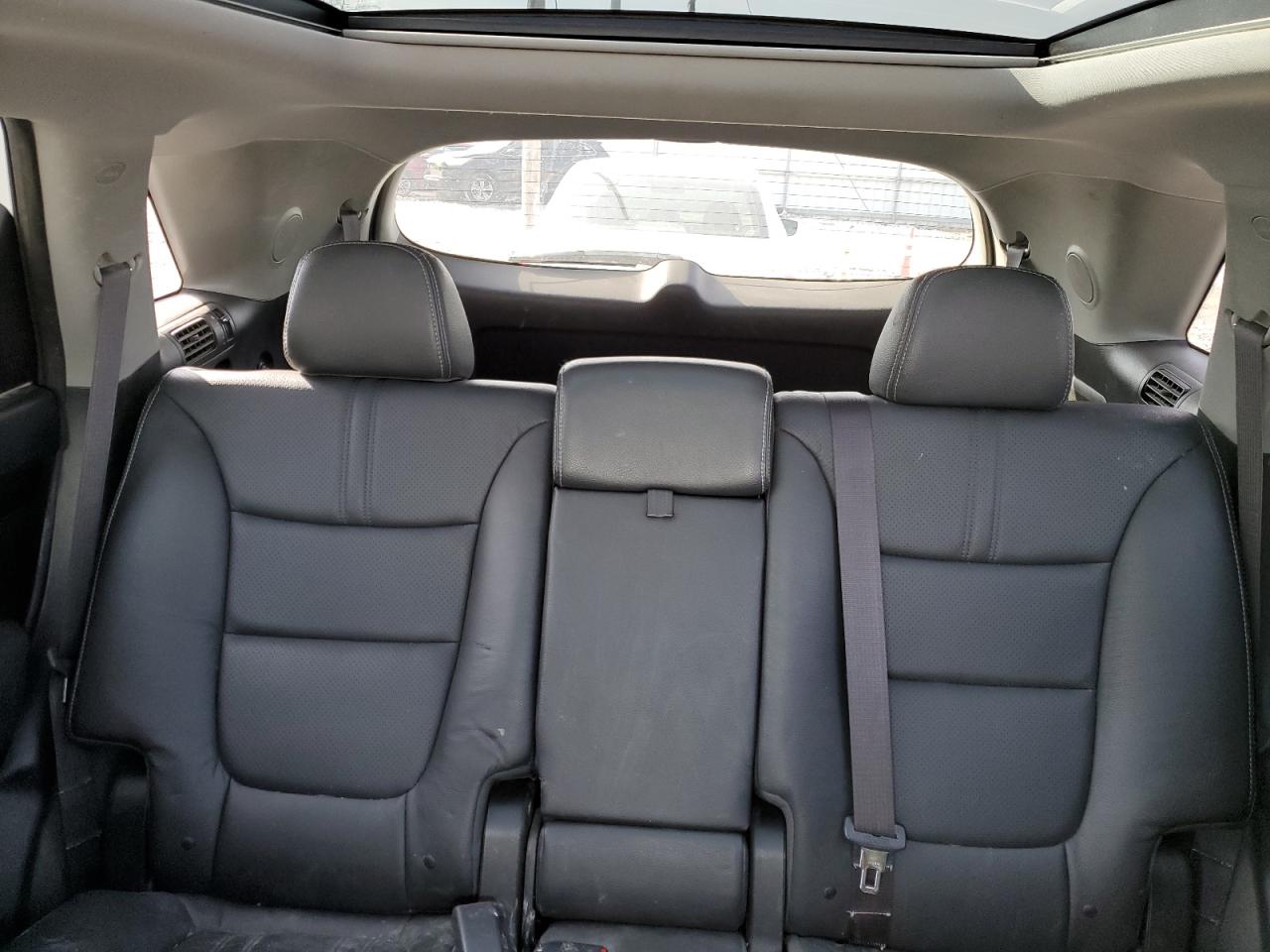 2015 Kia Sorento - Image 10