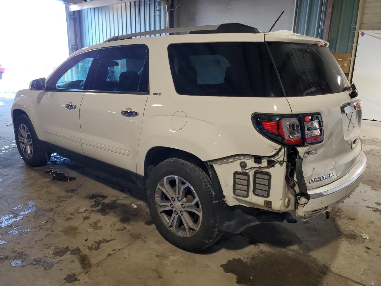 2014 GMC Acadia - Image 2