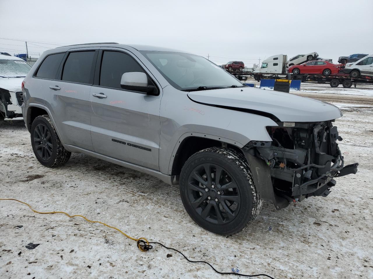 2020 Jeep Grand Cherokee - Image 4