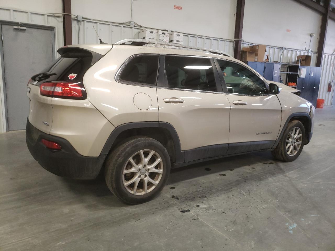 2015 Jeep Grand Cherokee - Image 3