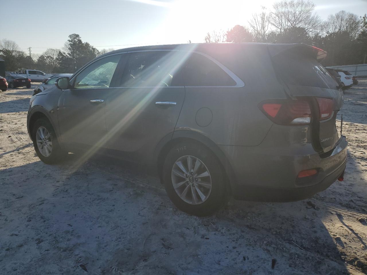 2019 Kia Sorento - Image 2