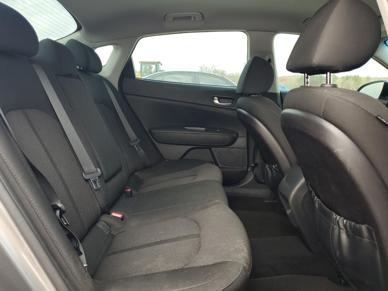 2016 Kia Optima - Image 10