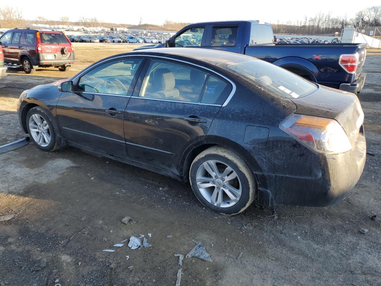 2010 Nissan Altima - Image 2