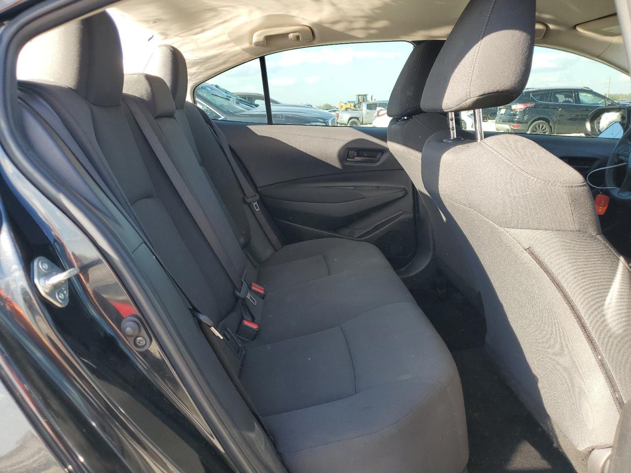 2022 Toyota Corolla - Image 10