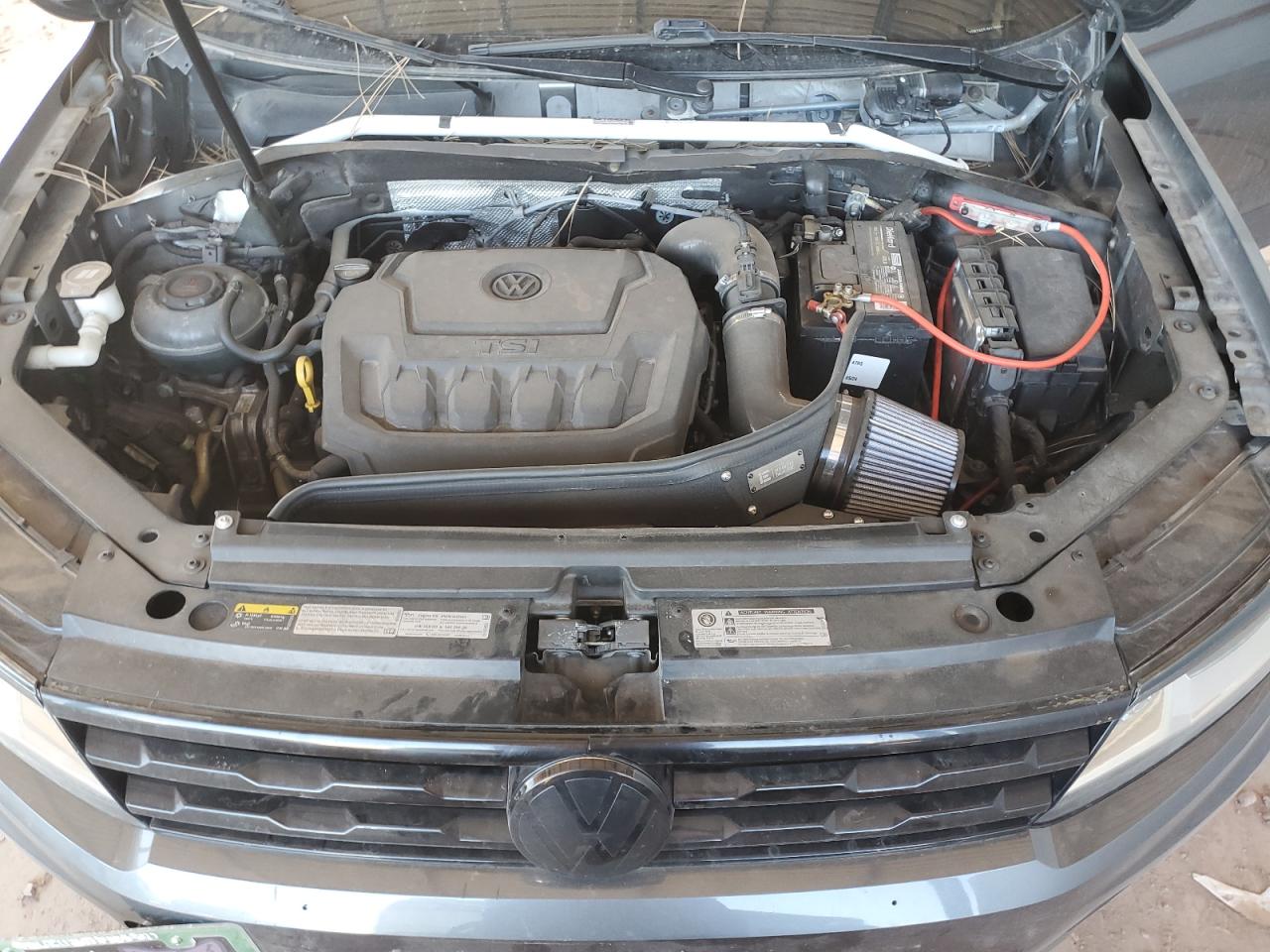 2018 Volkswagen Tiguan - Image 12