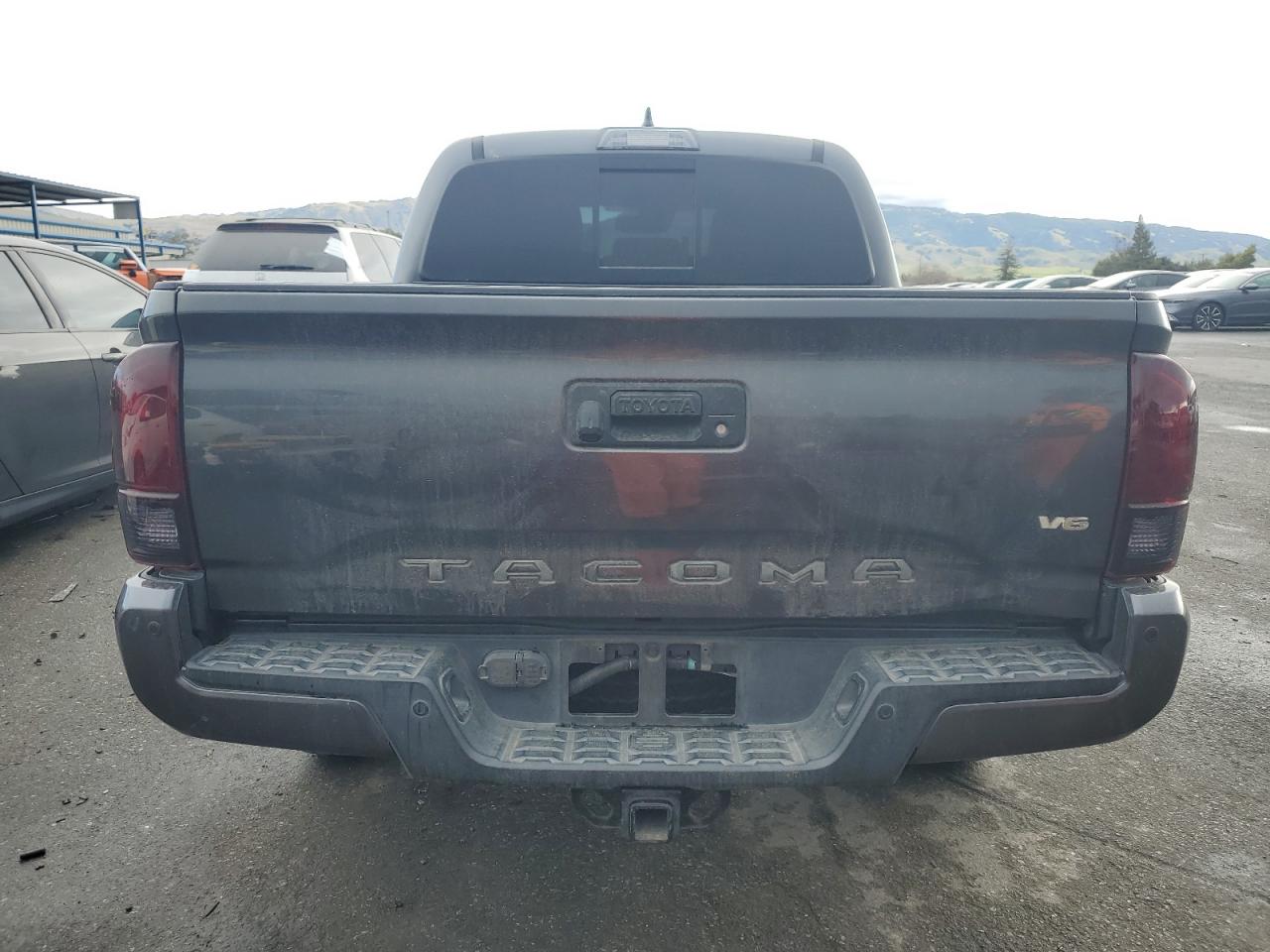 2019 Toyota Tacoma - Image 6