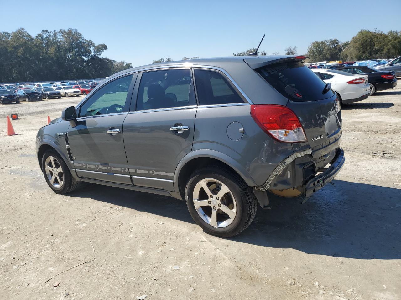 2009 Saturn VUE - Image 2