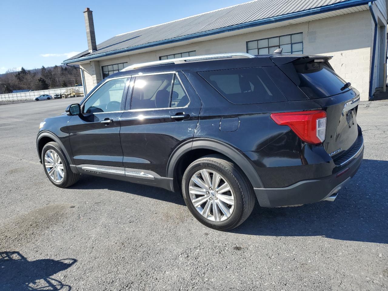 2021 Ford Explorer - Image 2