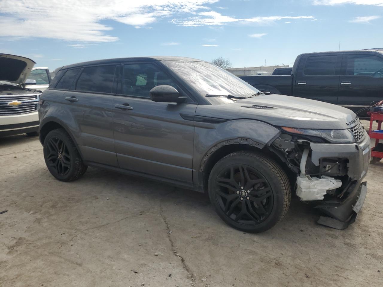 2018 Land Rover Range Rover - Image 4