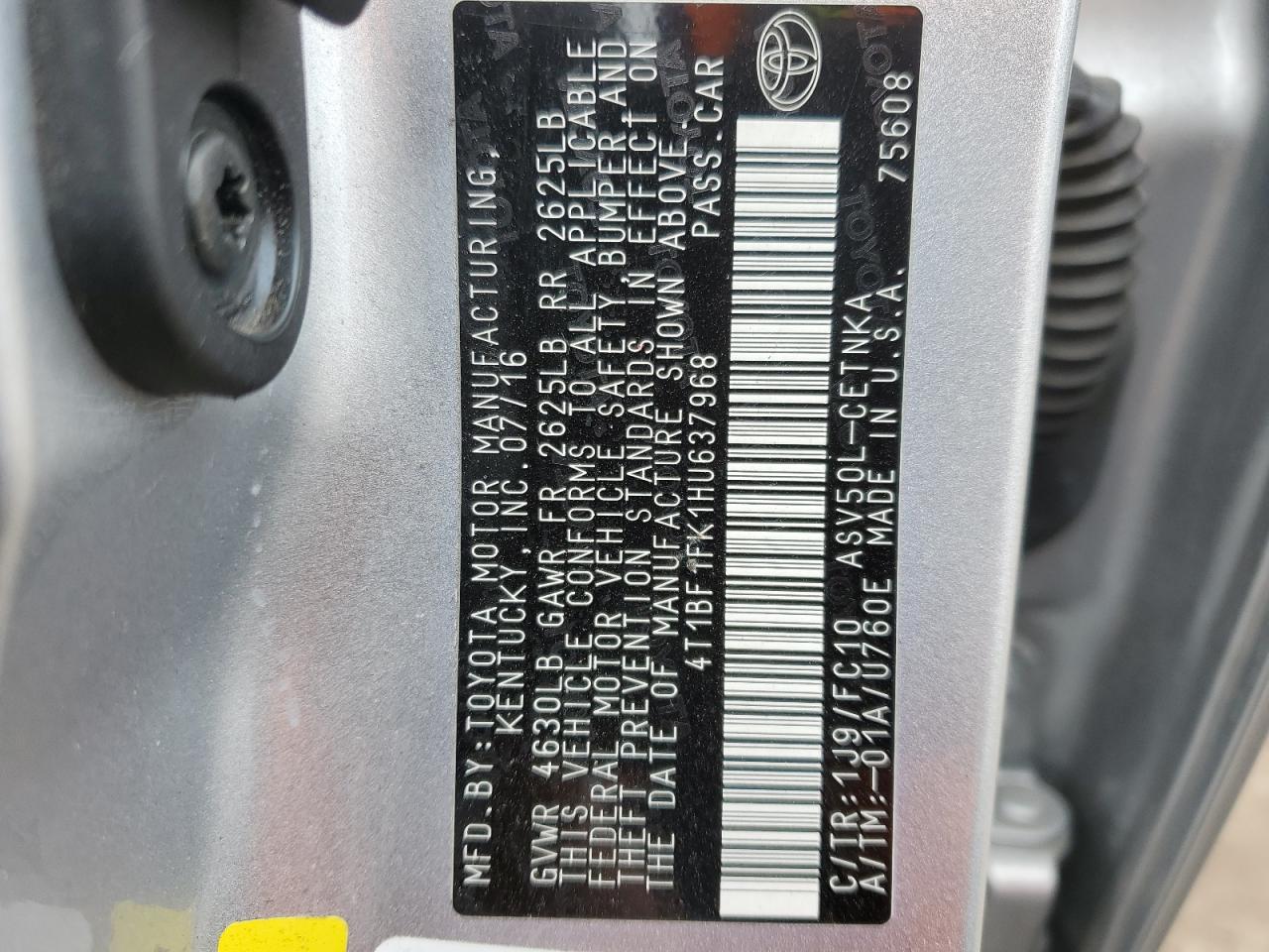 2017 Toyota Camry - Image 15