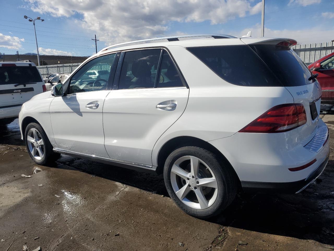 2016 Mercedes-Benz GLE - Image 2