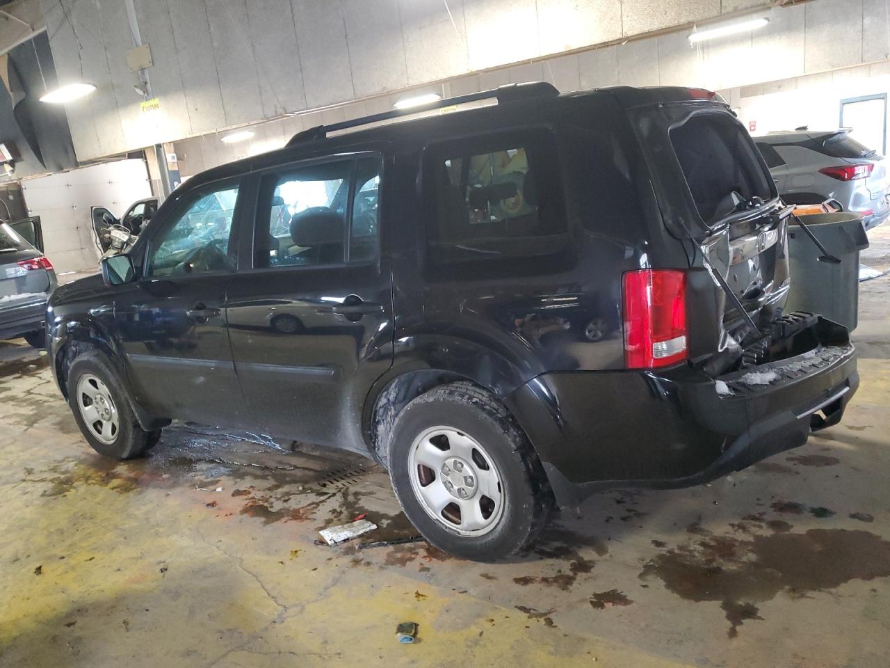 2015 Honda Pilot - Image 2