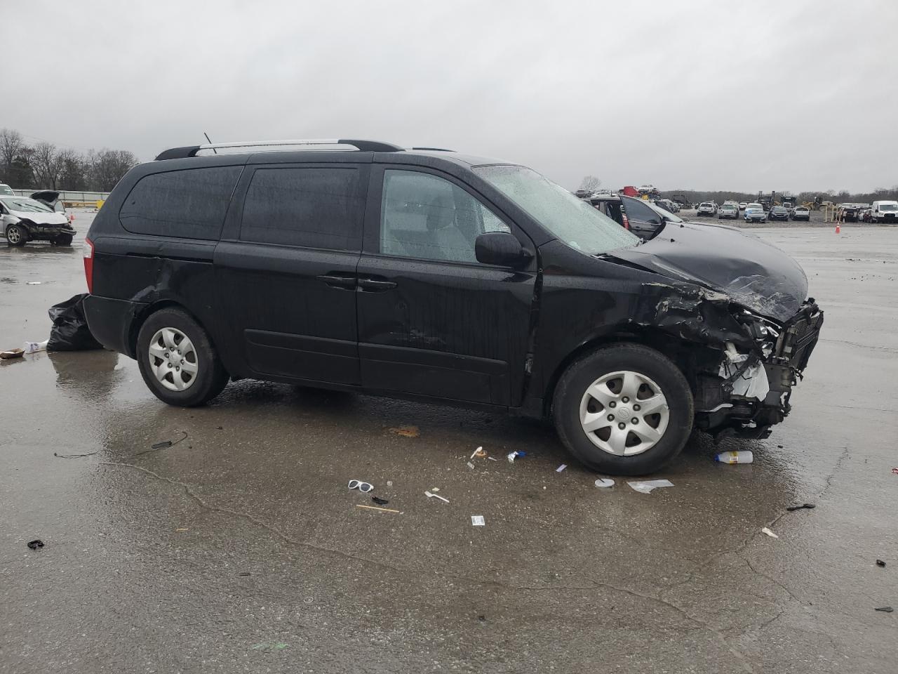 2010 Kia Sedona - Image 4