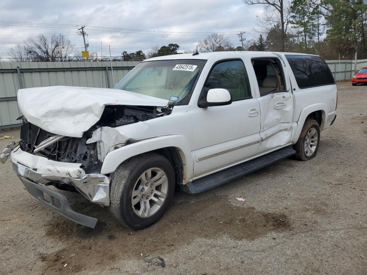 2003 Chevrolet Suburban - Image 1