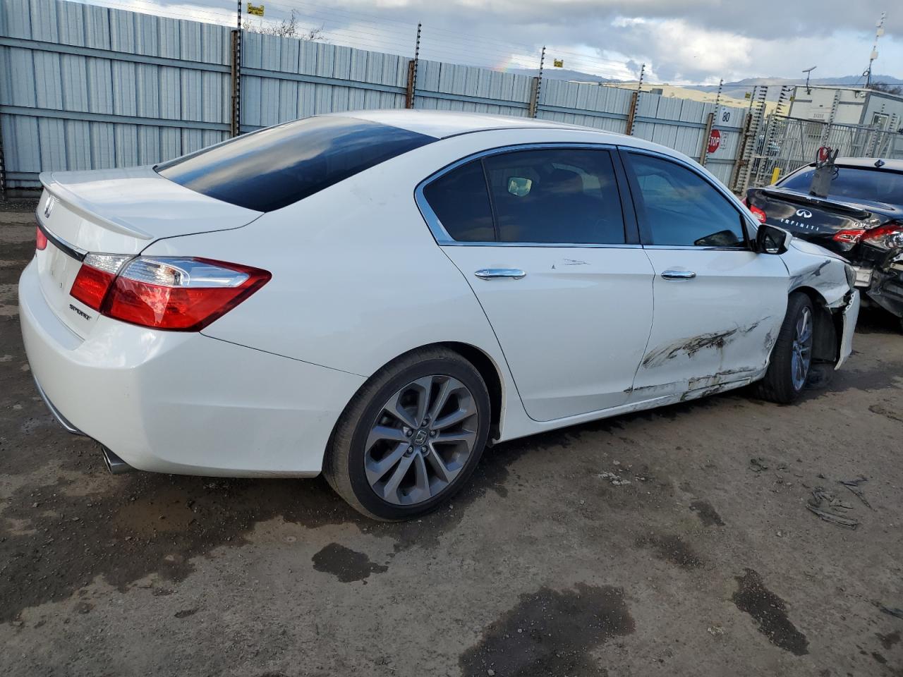 2015 Honda Accord - Image 3