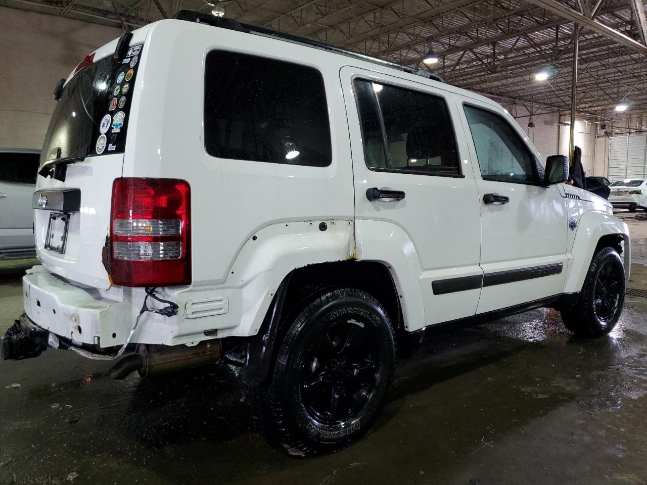 2012 Jeep Liberty (North America) - Image 3