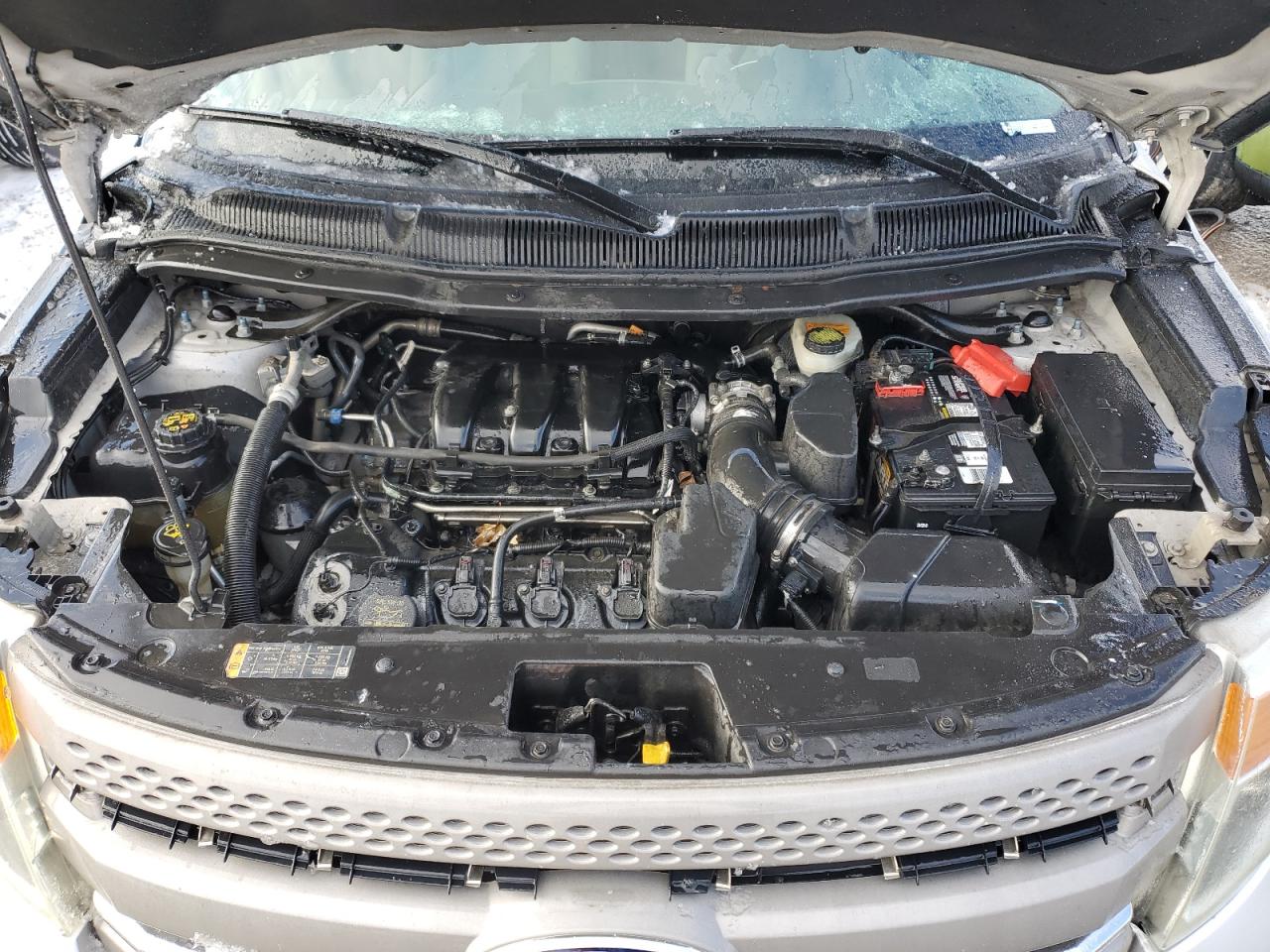 2014 Ford Explorer - Image 12