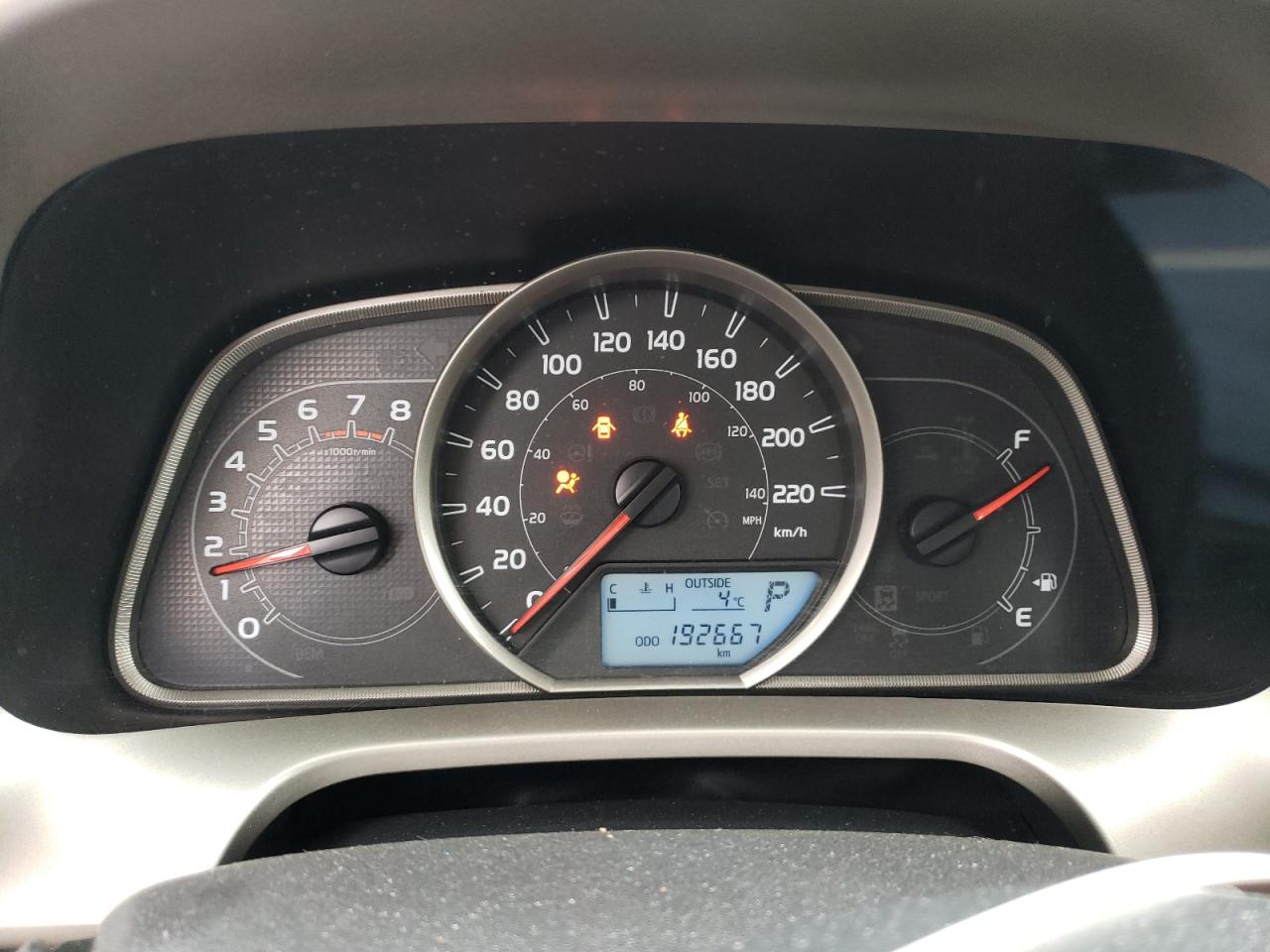 2015 Toyota RAV 4 - Image 9