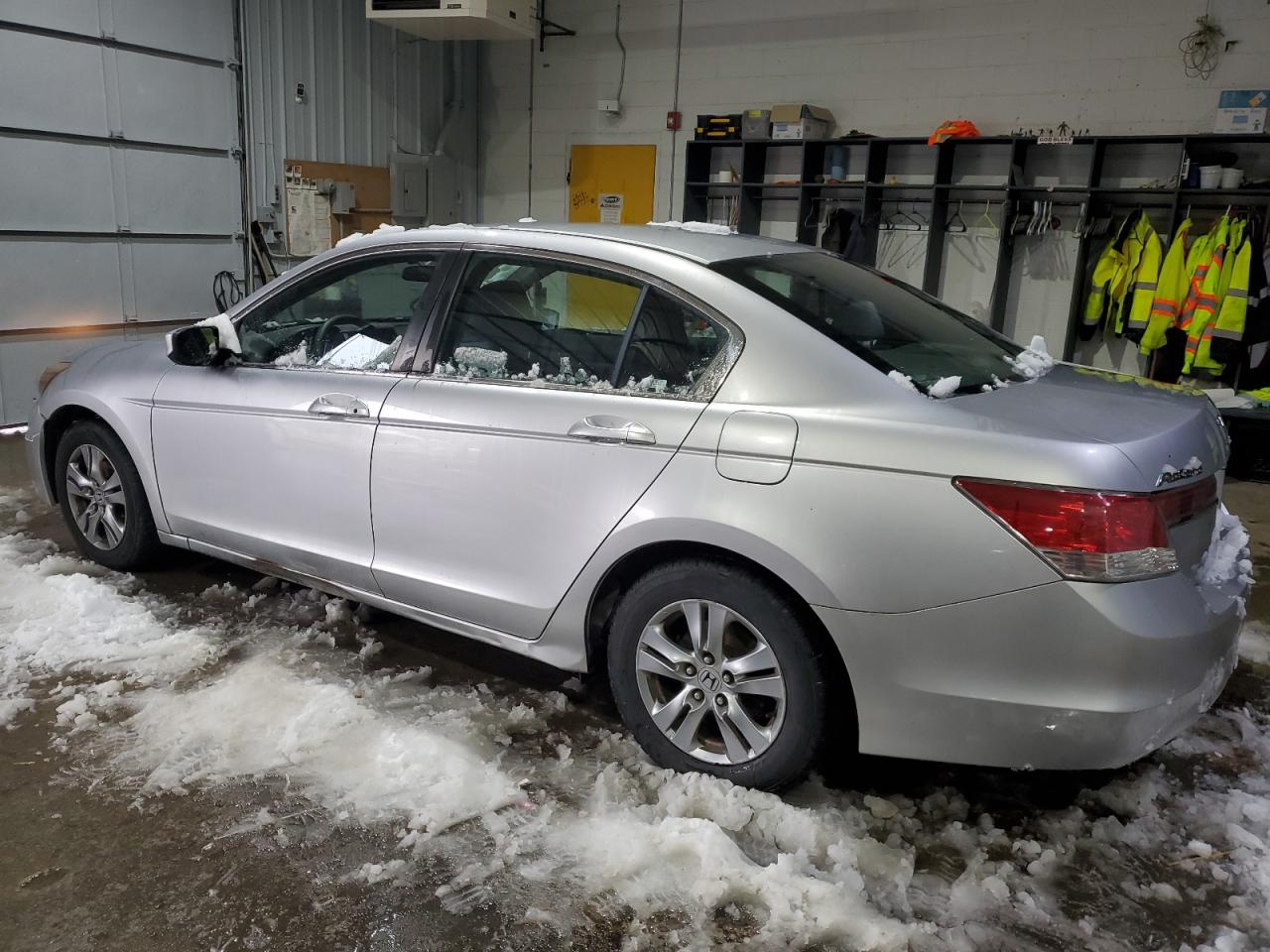2011 Honda Accord - Image 2