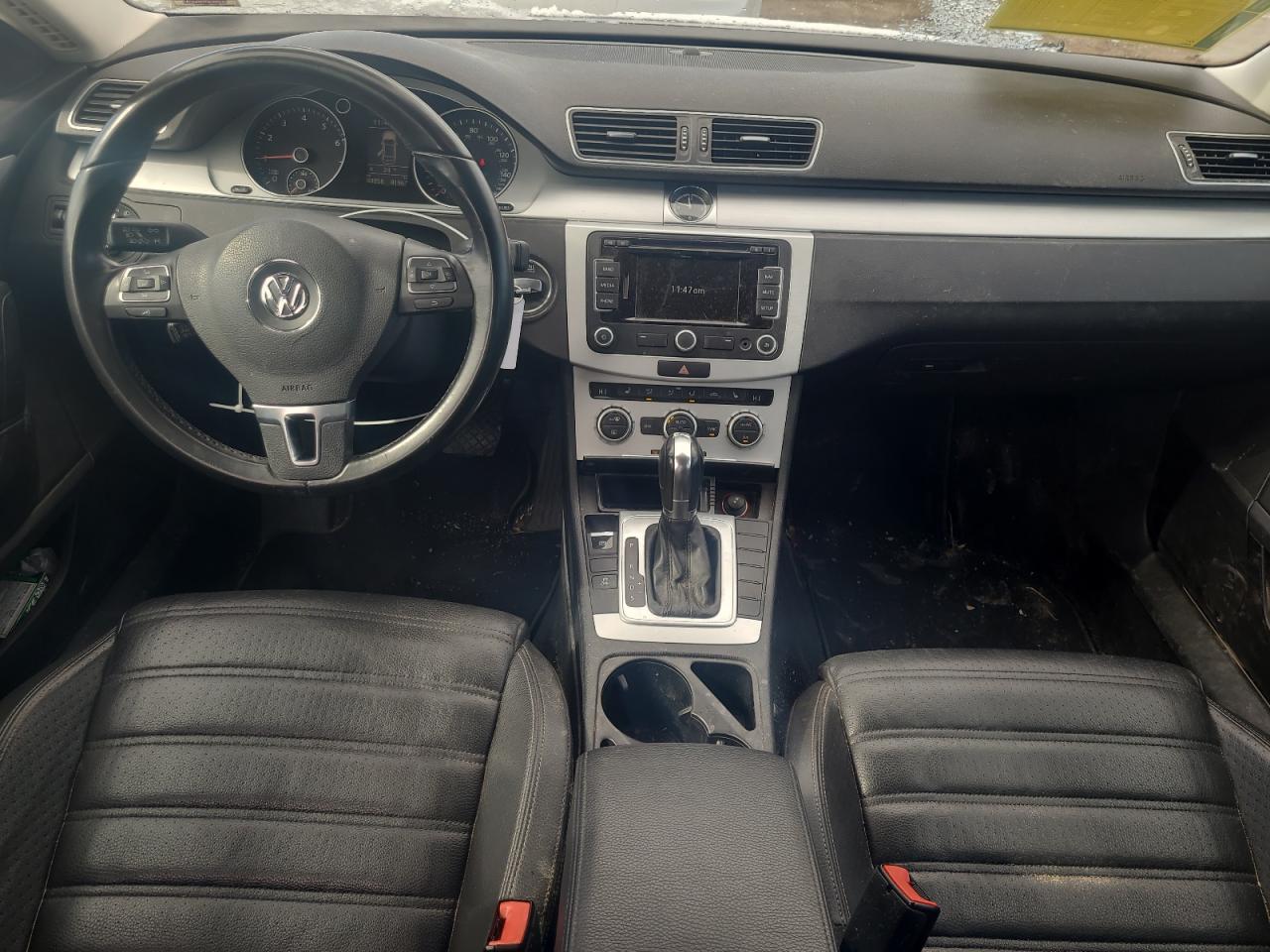 2014 Volkswagen Passat CC - Image 8