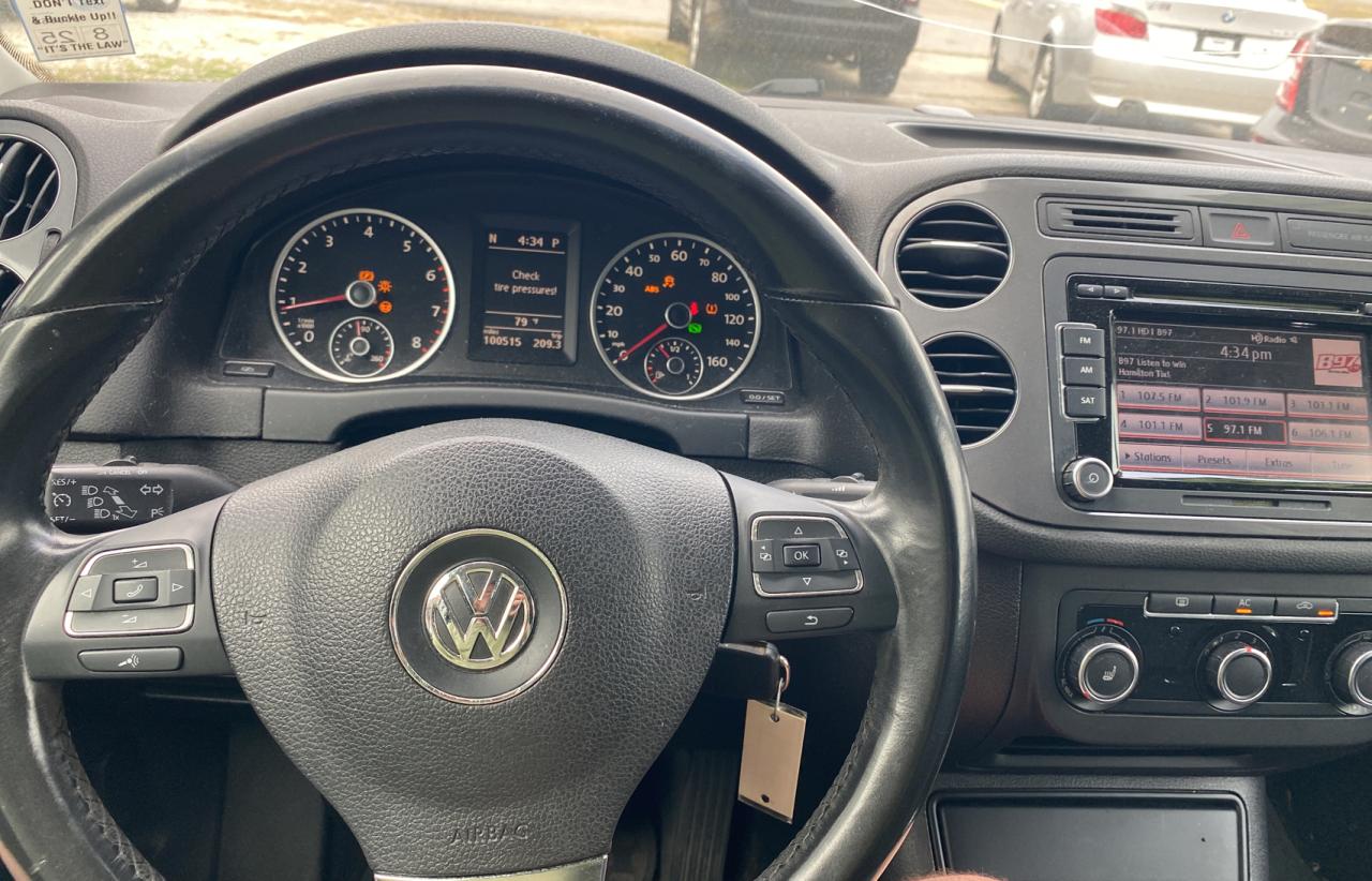 2012 Volkswagen Tiguan S VIN: WVGAV7AX1CW531277 Lot: 44247165