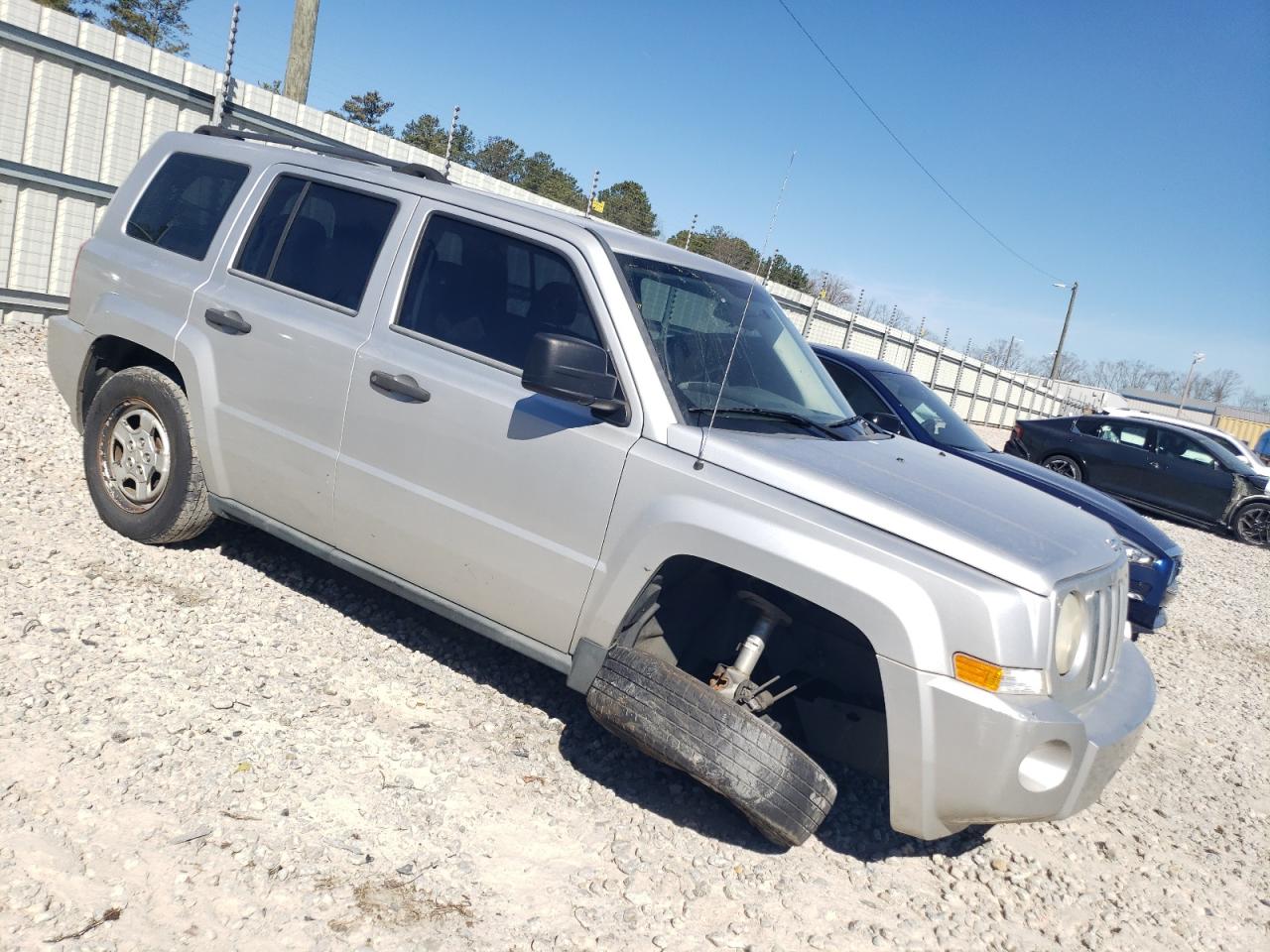 2008 Jeep Liberty (Patriot) - Image 4