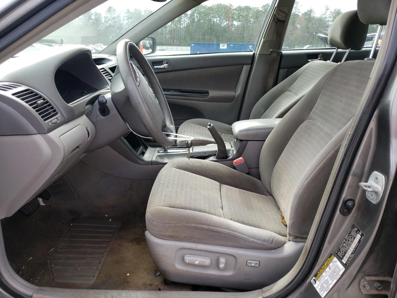 2005 Toyota Camry - Image 7