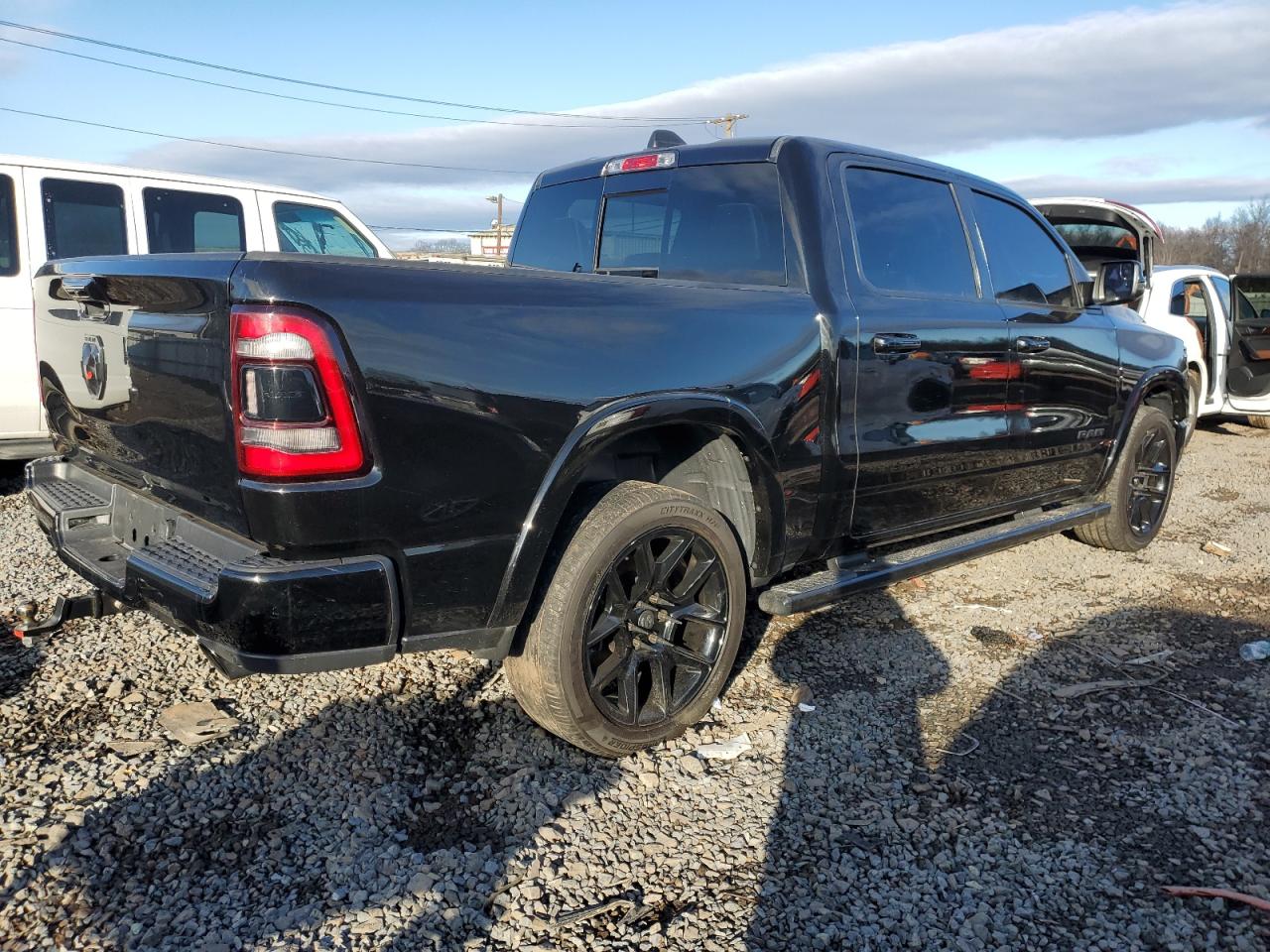 2019 RAM 1500 - Image 3