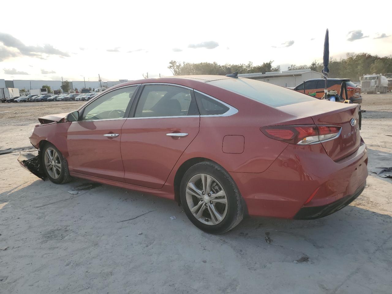 2019 Hyundai Sonata - Image 2