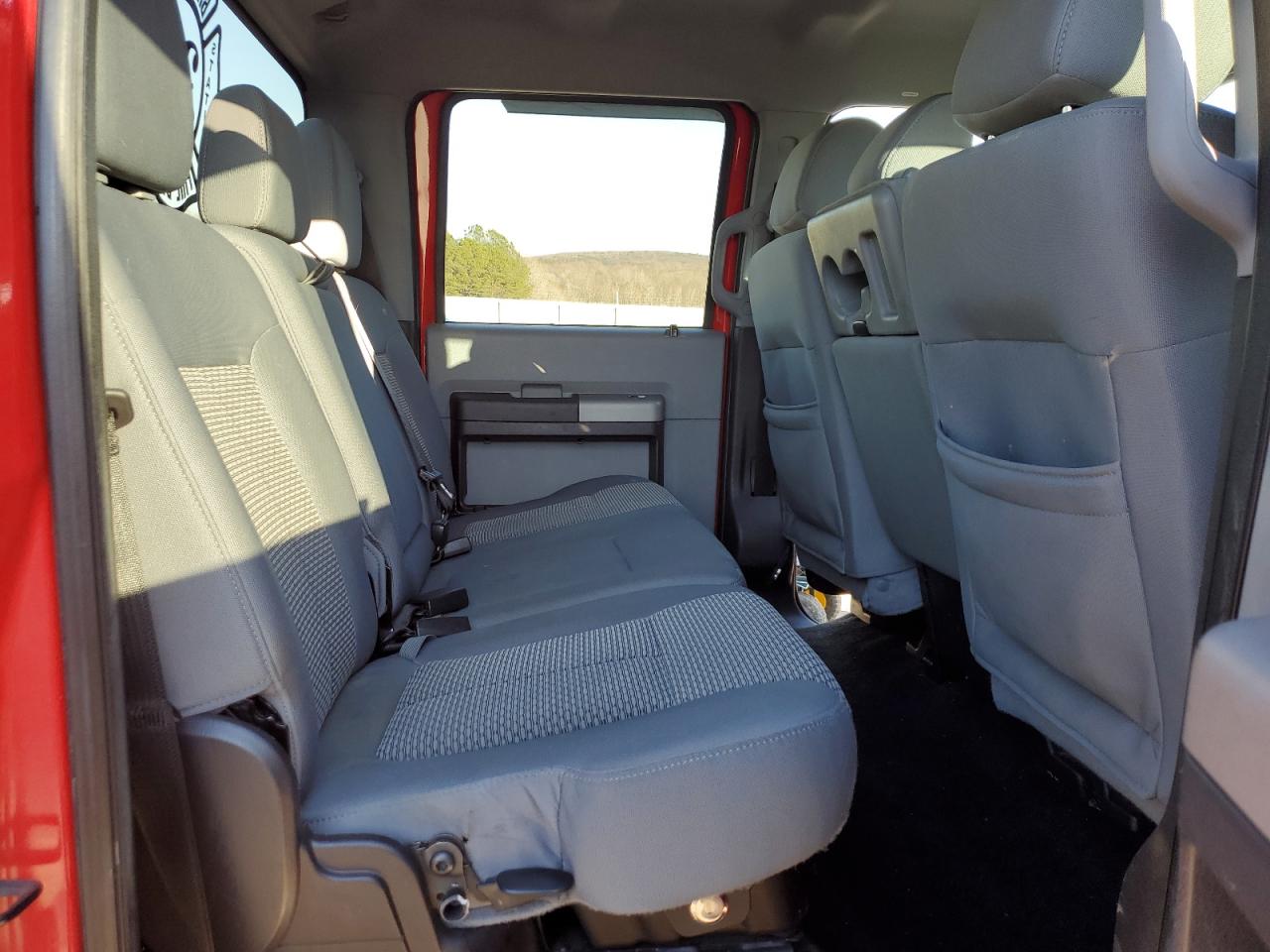 2015 Ford F250 - Image 10