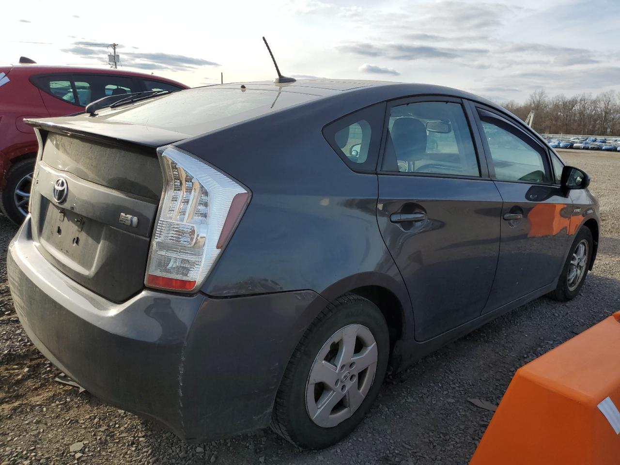 2011 Toyota Prius - Image 3