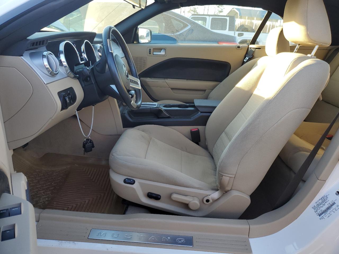 2007 Ford Mustang - Image 7
