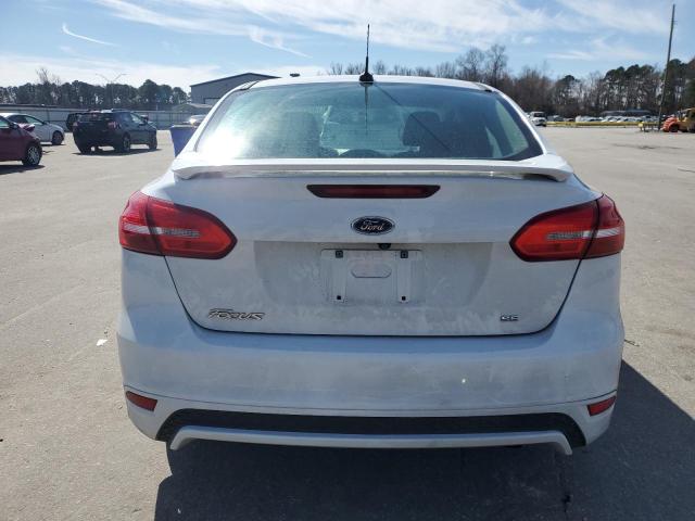  FORD FOCUS 2015 White
