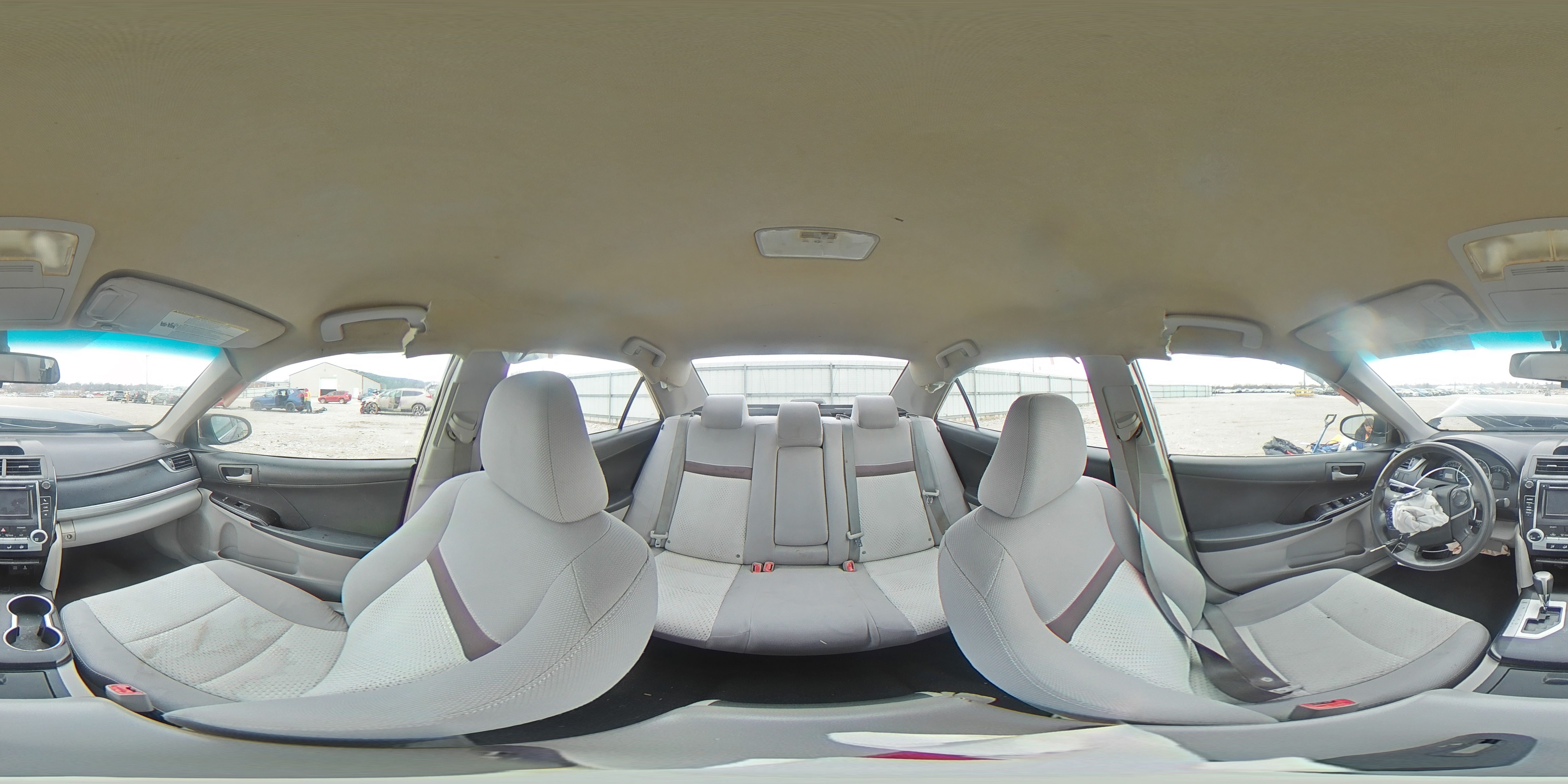 2012 Toyota Camry - Image 13