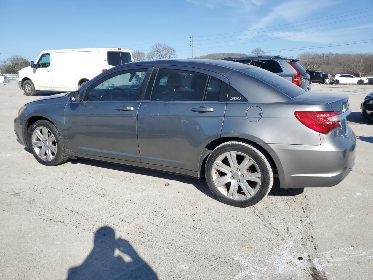 2013 Chrysler 200 - Image 2