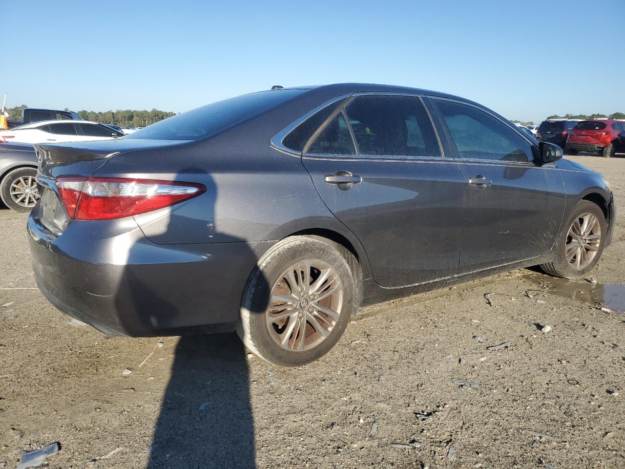 2016 Toyota Camry - Image 3